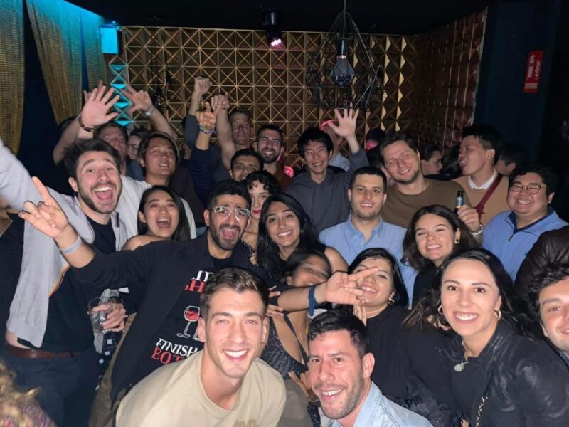 Madrid: PUBCRAWL Ruta de Bares y Fiesta por Madrid - Starting Point: The Meeting at Puerta del Sol