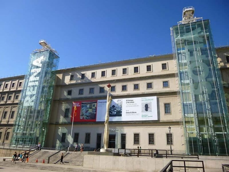 Madrid: Reina Sofia Museum private tour with local guide - Key Points