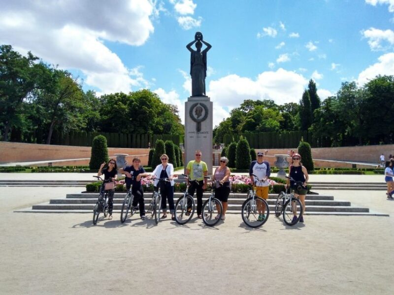 Madrid: Retiro Park and Literary Quarter by Bike - An In-Depth Look at the Experience