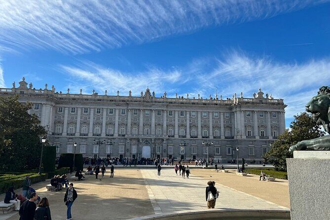 Madrid: Royal Palace Guided Tour with Skip the Line Ticket - FAQ