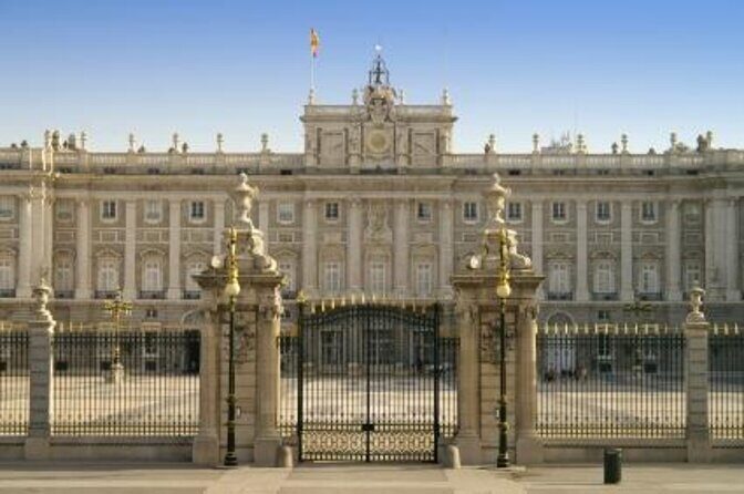 Madrid Royal Palace Professional Guided Tour with Skip the Line - Key Points
