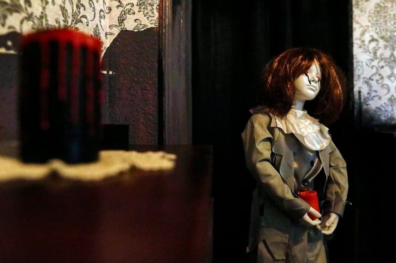 Madrid: Scary Escape Room "The Haunted Box" - Key Points