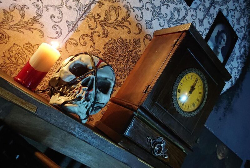 Madrid: Scary Escape Room "The Haunted Box" - A Deep Dive Into "The Haunted Box" Experience