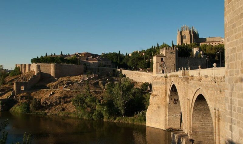 Madrid: Toledo Private Day Trip with a Local - Key Points