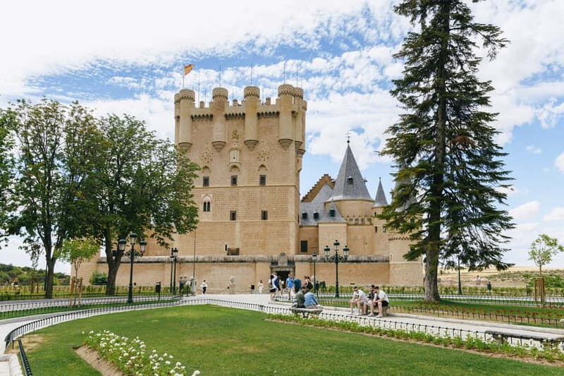 Madrid: Toledo & Segovia Guided Tour with Tickets and Lunch - The Return and Final Reflections