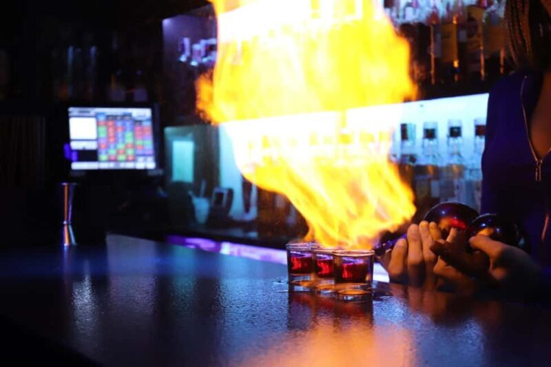 Madrid: Top Pub Crawl with Drinks and Free Nightclub Entry - FAQs