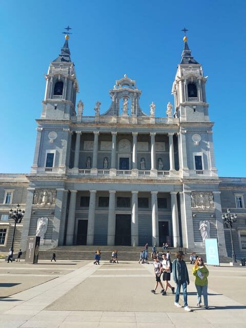 Madrid; Tour. Full Day City Walking Tour - Key Points