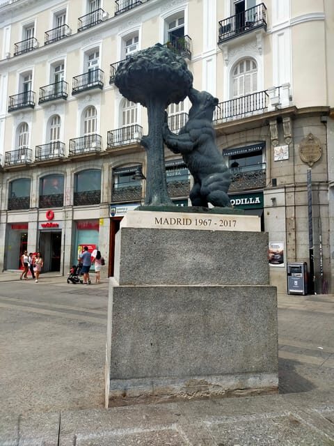 Madrid; Tour. Full Day City Walking Tour - Walking, Breaks, and Local Atmosphere