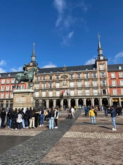 Madrid: walk through the Barrio de los Austrias with the option of visiting the Prado Museum - Why We Think This Tour Works Well
