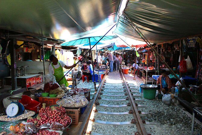 Maeklong & Damnoen Saduak Markets: Railway & Floating Market Tour - Final Thoughts