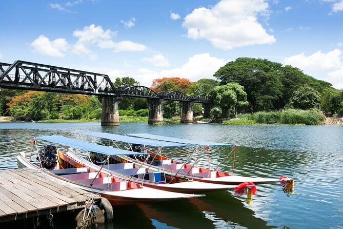 Maeklong Railway and Damnoen Saduak Floating Market Tour - FAQs