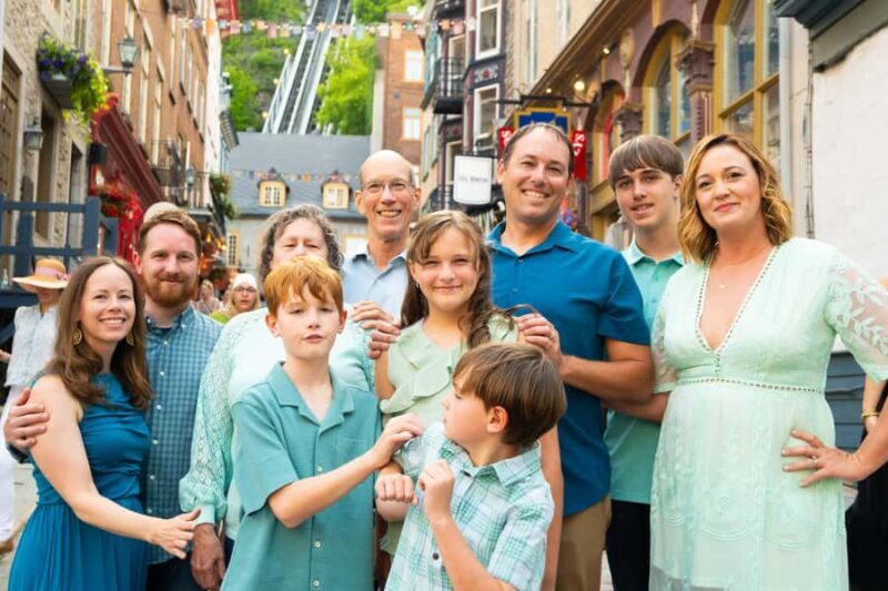 Magical memories in Quebec City with a local photographer - An Introduction to the Experience