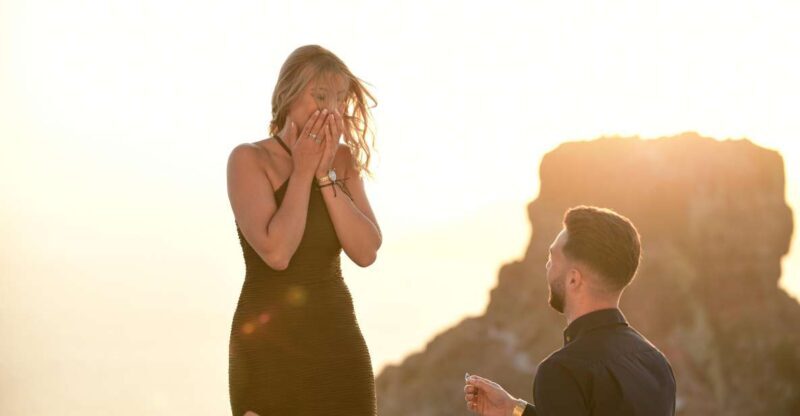 Magical Proposal Photoshoot in Santorini - An In-Depth Look at the Magical Proposal Photoshoot in Santorini