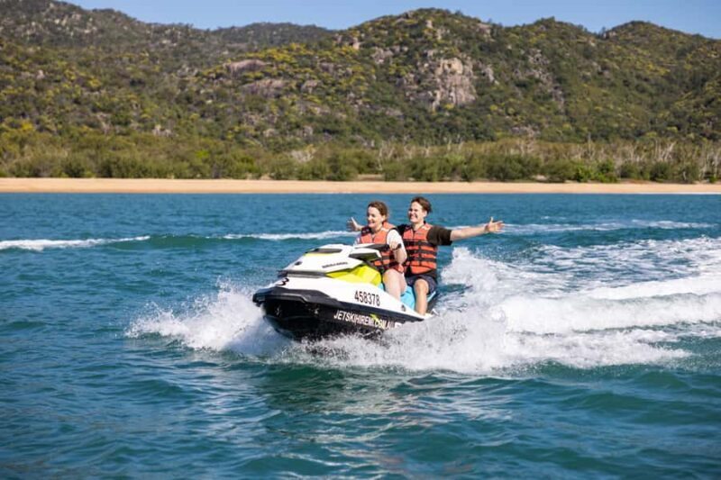 Magnetic Island 30-Minute Jet Ski Hire  1 to 4 People - Exploring Magnetic Islands 30-Minute Jet Ski Hire: An Authentic Adventure