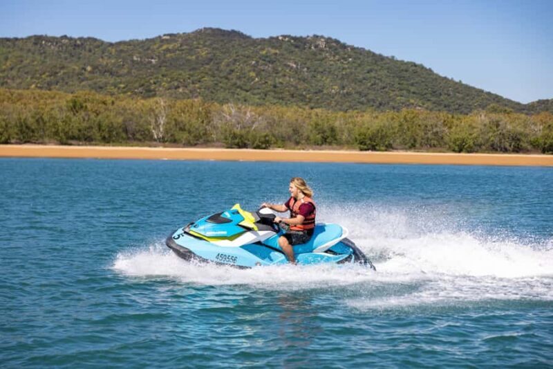 Magnetic Island 30-Minute Jet Ski Hire  1 to 4 People - Who Will Love This Experience?