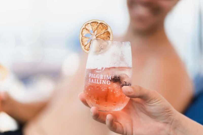 Magnetic Island: Lunchtime Sailing Cruise - Key Points