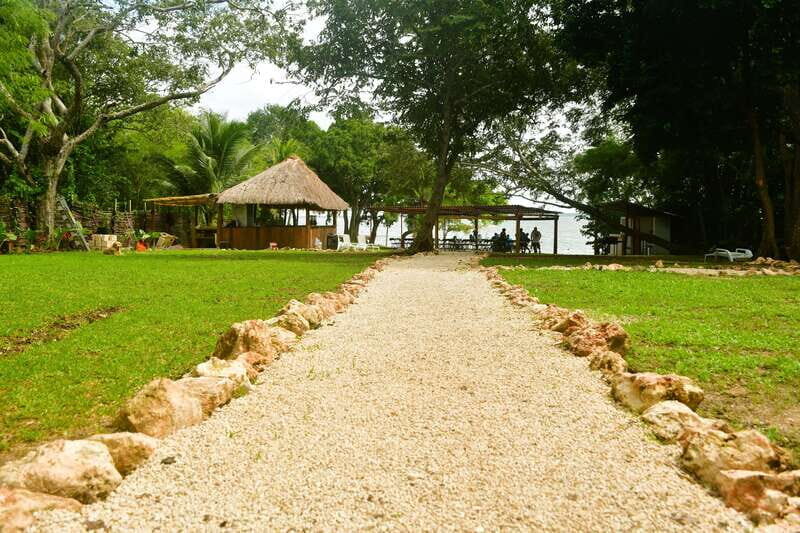 Mahahual: Chacchoben Mayan Ruins and Seven Color Lagoon Trip - The Experience from Reviews