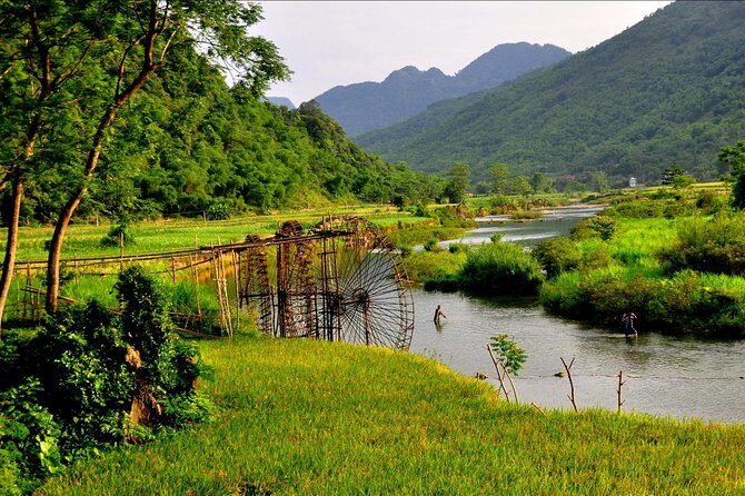 Mai Chau Private Day Tour: Hiking & Biking in Pristine Landscapes - The Itinerary in Detail