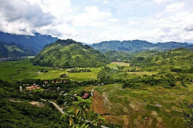Mai Chau Valley 1 Day Tour from Hanoi: Bike and Ethnic Villages - Who Would Love This Tour?