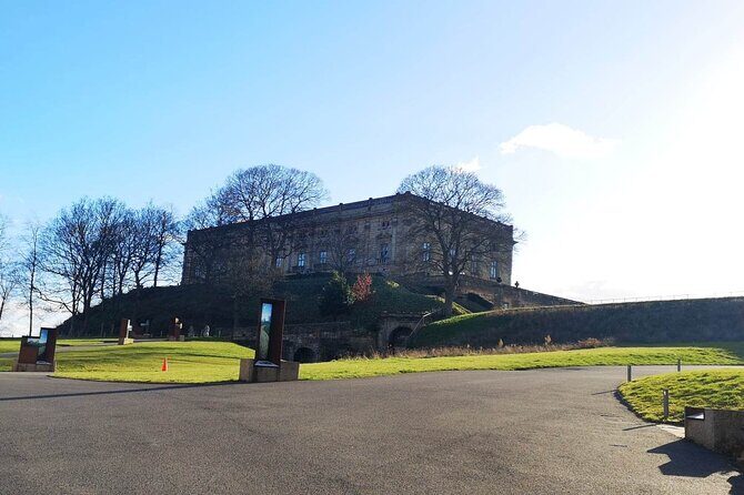 Maid Marian and Robin Hood Quest Experience in Nottingham - Exploring Nottingham through the Robin Hood Lens