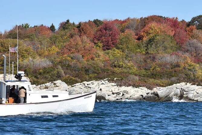 Maine Fall Foliage Private Lobster Boat Cruise with Local Drinks - Analyzing the Value