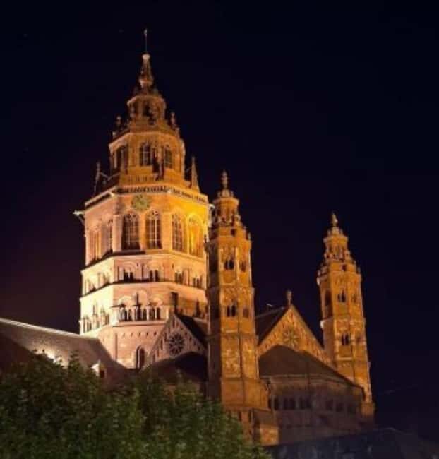 Mainz: guided evening tour of the Rhine riverbank/old town in German and English - Who Will Enjoy This Tour?