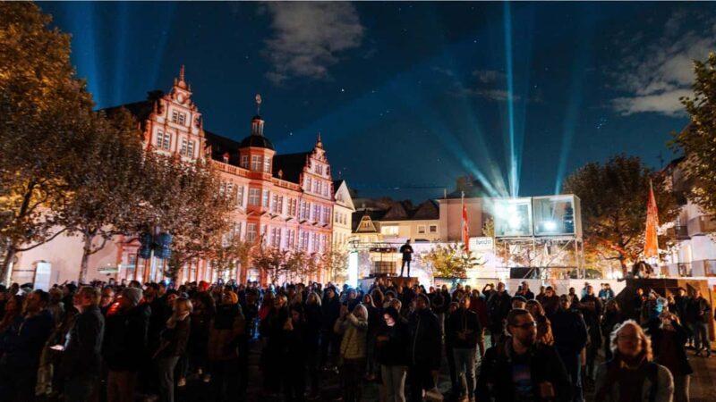 Mainz: Light & History in the Old Cathedral of St. John (Mainz Lights Up) - Exploring Mainz’s Old Cathedral in the Light