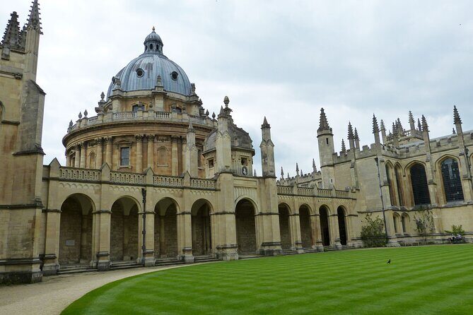 Majestic Oxford Private Walking Tour for Couples - Why This Tour Works Well