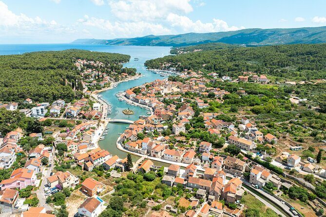 Makarska: 3-Island Golden Horn and Blue Lagoon Speedboat Tour - The Value for Money