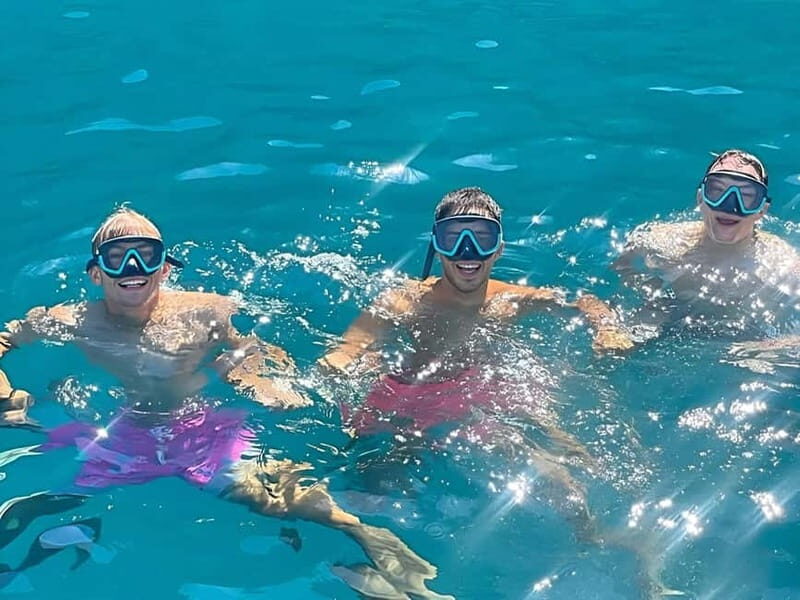 Makarska: 3-Island Speedboat Golden Horn & Blue Lagoon Tour - Who Should Book This Tour?