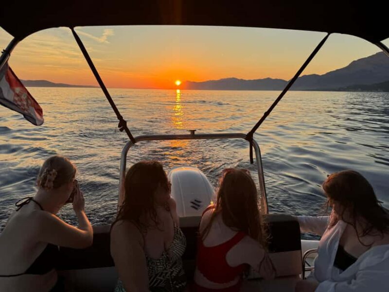 Makarska: Speedboat Sunset Tour to hidden bay on island Bra - Who Will Love This Tour?