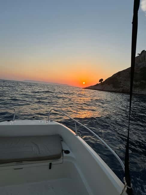 Makarska: Sunset private or group boat tour from Makarska - An In-Depth Look at the Makarska Sunset Boat Tour