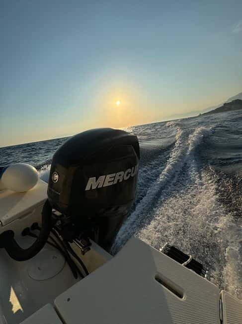 Makarska: Sunset private or group boat tour from Makarska - Authenticity and Unique Selling Points