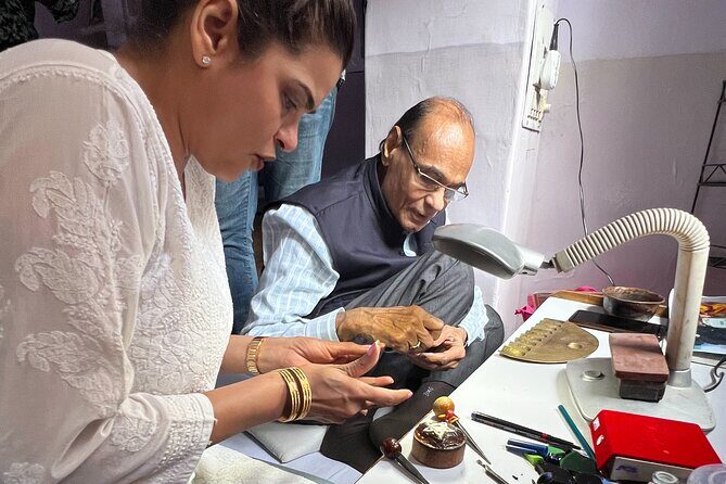 Make a Silver Pendant in Meenakari Experience in Jaipur - Frequently Asked Questions