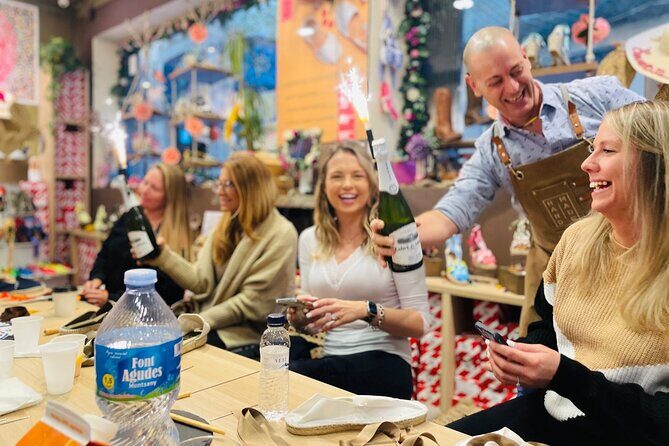 Make Authentic Espadrilles in Valencia - Who Should Book This?