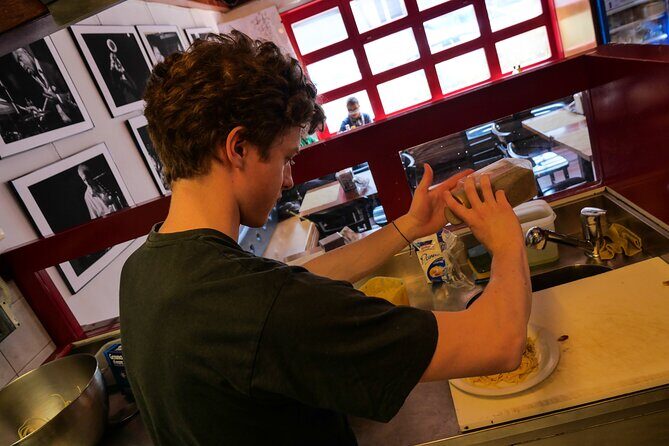 Make Pasta Carbonara from Scratch in a Jazz Club in Venice - The Value and Practicality of the Tour