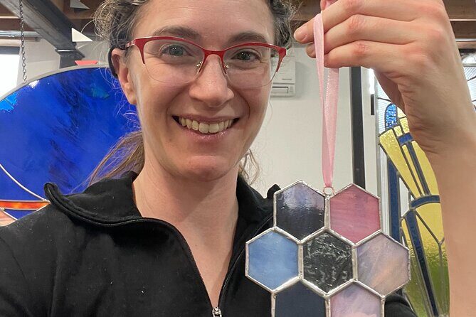 Make Your Own Stained Glass Honeycomb - In-Depth Breakdown of the Tour