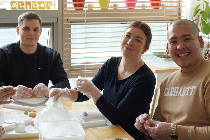 Making BeanPaste Rice Cake Experience in Seoul - FAQs