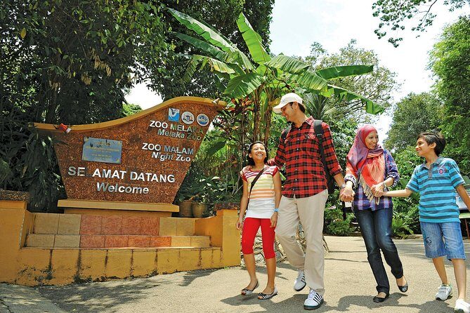 Malacca Zoo & Crocodile Park Tour from Kuala Lumpur with Lunch - The Melaka Zoo Experience