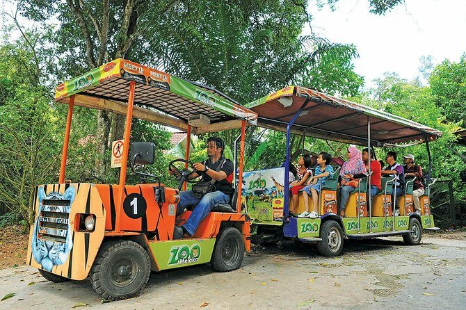 Malacca Zoo & Crocodile Park Tour from Kuala Lumpur with Lunch - Logistics and Practicalities