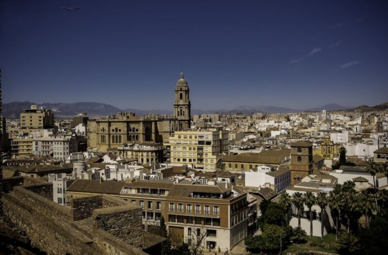 Málaga: 3-Hour Complete Walking Tour with Tickets - Key Points