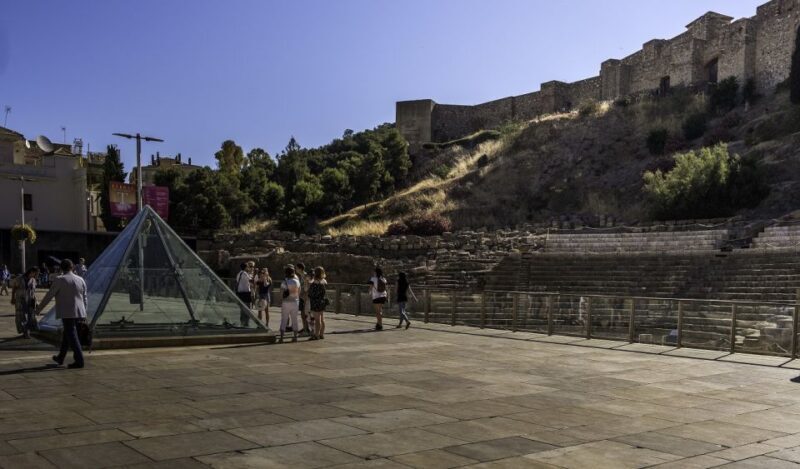 Málaga: 3-Hour Complete Walking Tour with Tickets - A Detailed Look at What You Can Expect