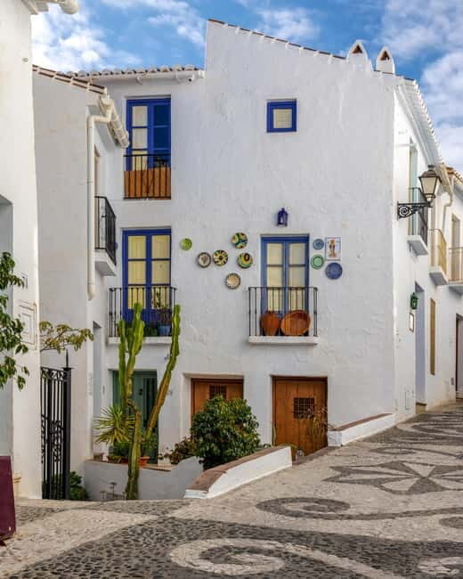 Malaga, Catamaran ride and Mijas Pueblo - FAQ