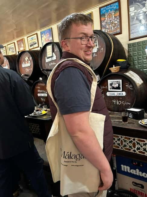 Málaga Center Tapas Tour - Authentic Insights from Reviewers