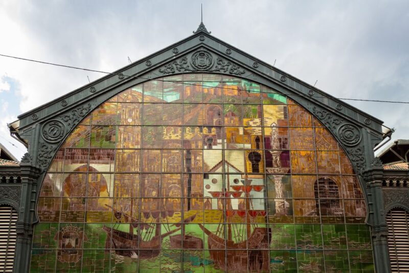 Malaga: City Center Walking Tour with Tapas Food Tastings - Practical Details & Tips