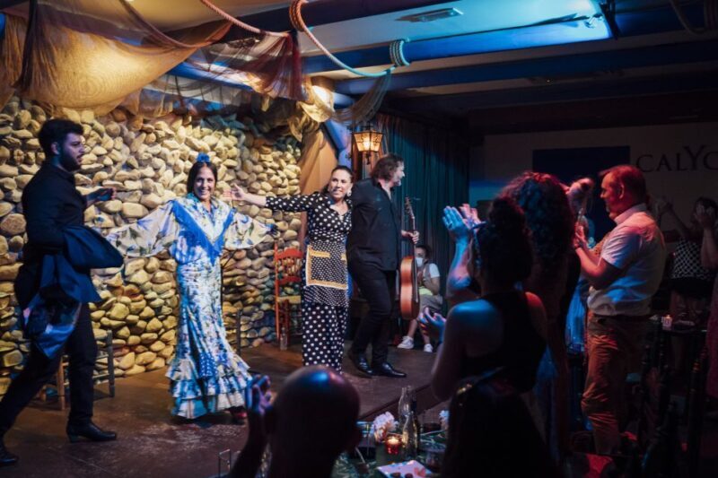 Malaga: El Gallo Ronco Flamenco Show Admission Ticket - Additional Tips for Visitors