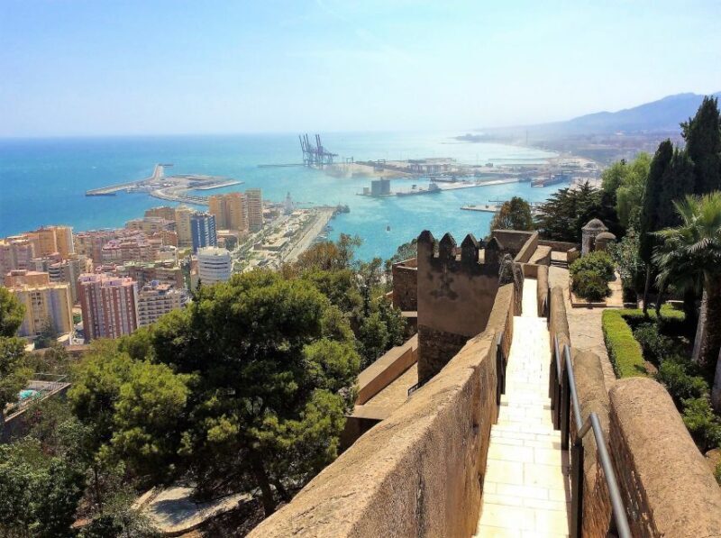 Malaga: group walking tour - The Itinerary Breakdown