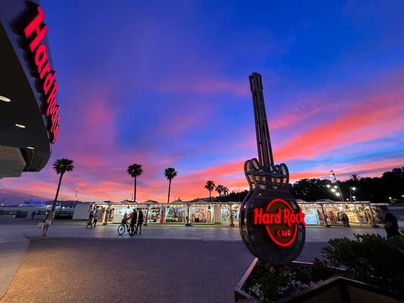 Malaga: Hard Rock Cafe Entrance with Lunch or Dinner - FAQ