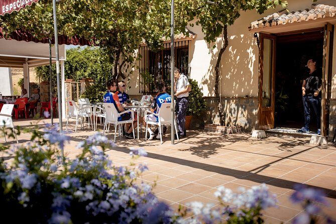 Malaga Highest Peak E-Bike Tour: White Village Olias and El Palo - The Group Experience and Guide Quality