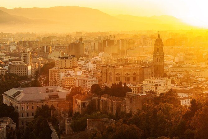 Malaga Highlights, Old Town & Viewpoints Walking Tour - Practical Tips and Considerations